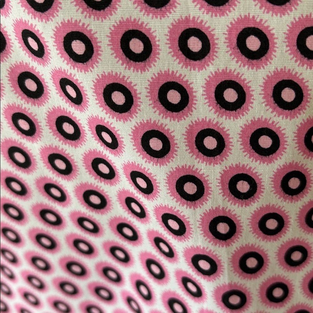 Golftini Women’s Pink & Black Geometric Print Skort Size 10 - Picture 2 of 5